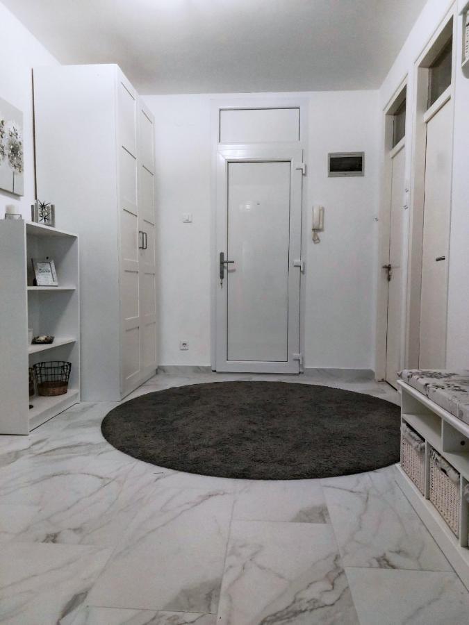 Apartment Brdo プーラ エクステリア 写真