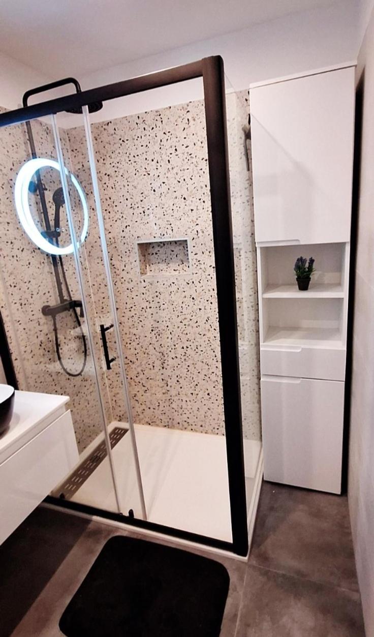 Apartment Brdo プーラ エクステリア 写真